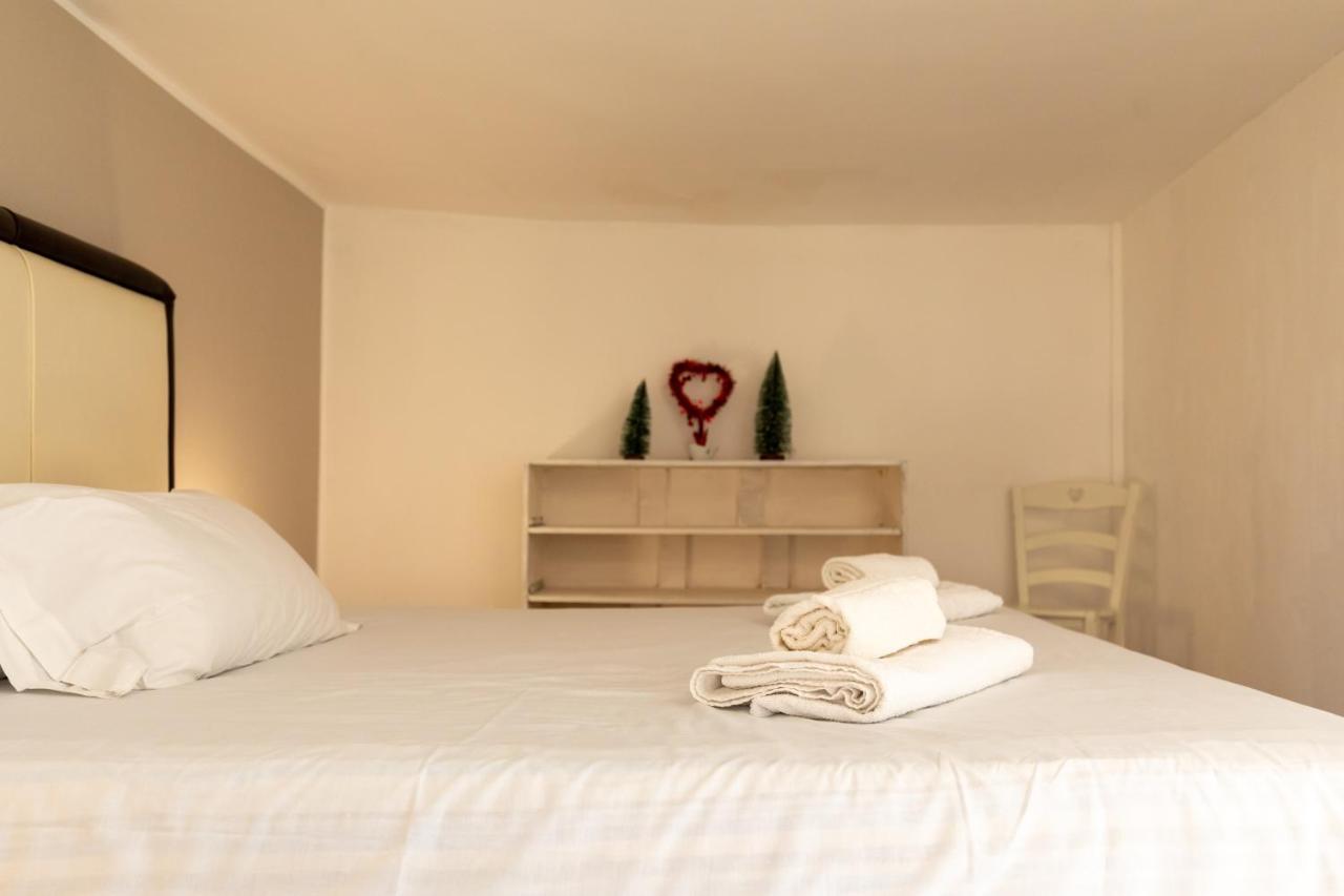 Apartment With Sea View With 2 Lifts Above Montesanto! Napoli Dış mekan fotoğraf
