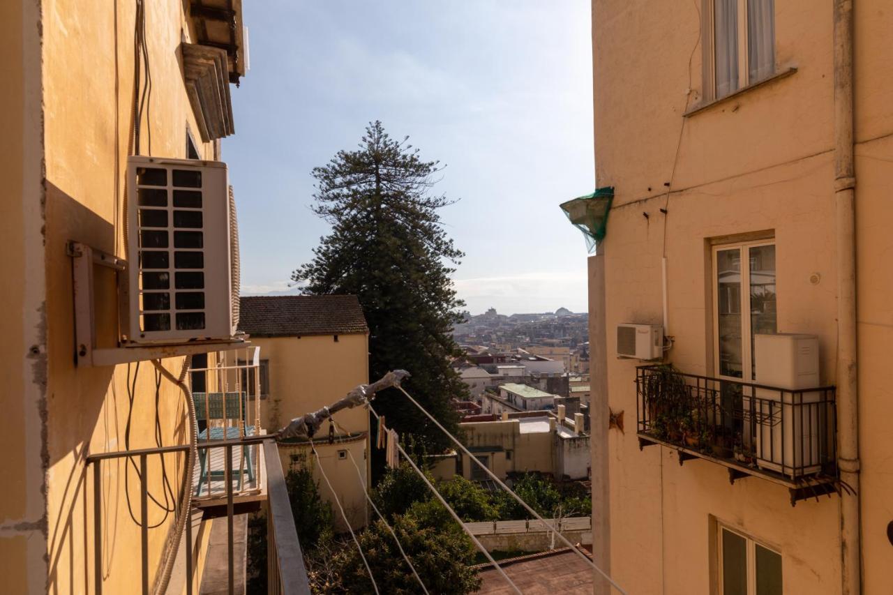 Apartment With Sea View With 2 Lifts Above Montesanto! Napoli Dış mekan fotoğraf